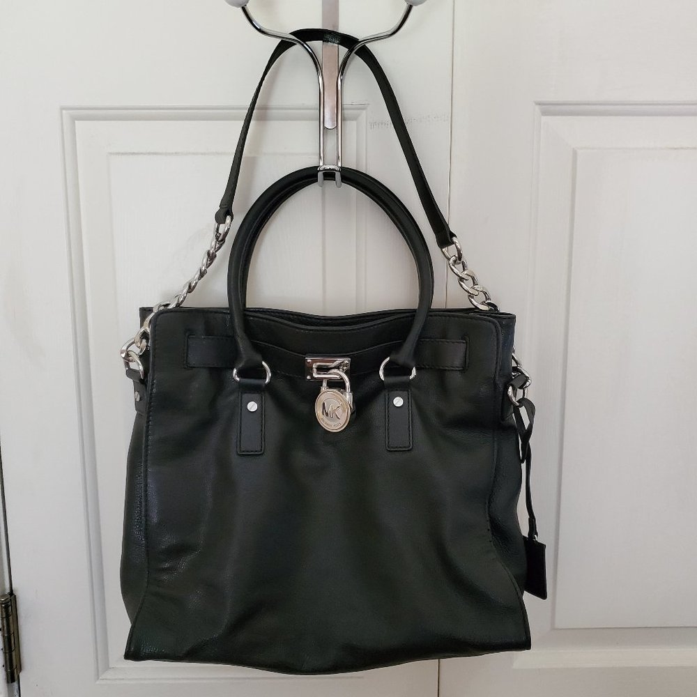 Like New Michael Kors Hamilton Leather satchel - Picture 3 of 16